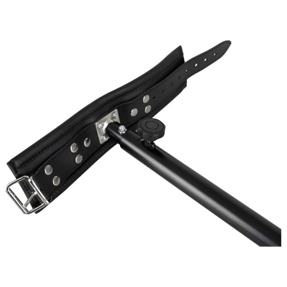 ZADO - rozpínacia tyč na nohy - čierna