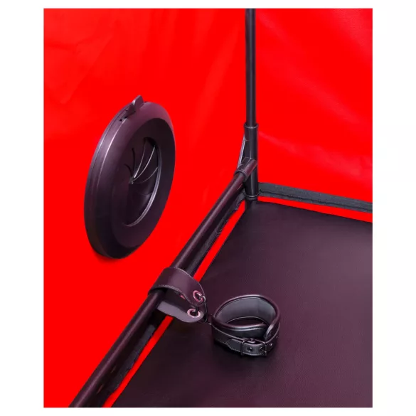 Secretdome - BDSM sex kabína s otvormi (čierna)